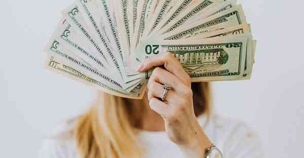 美女智能机器人战斗