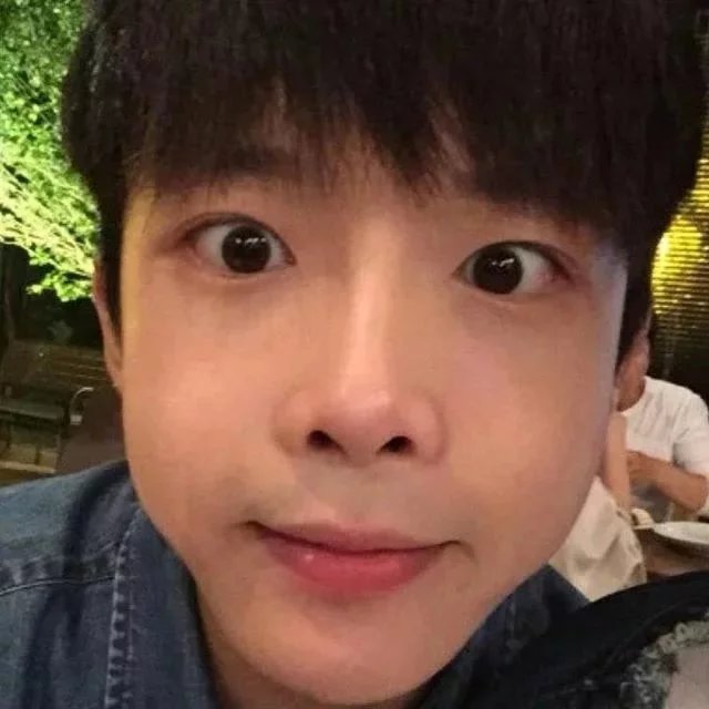 顾筠薇秀