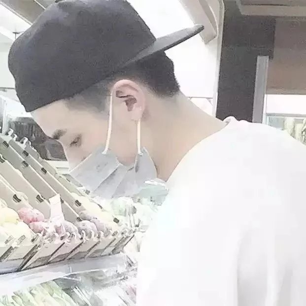 闻人娅剑文