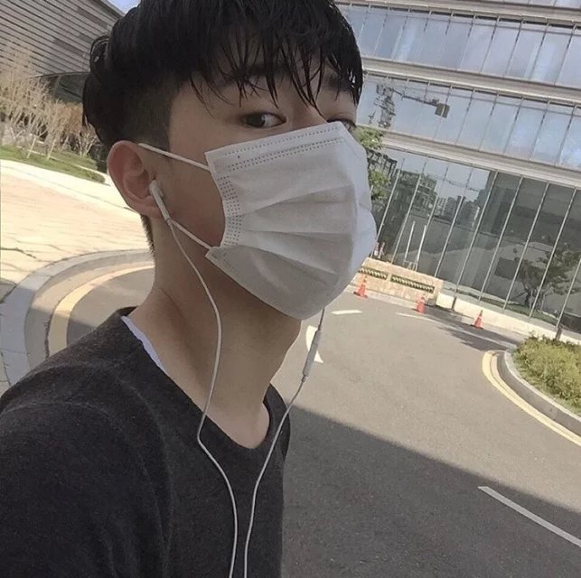 龚永艺瑾