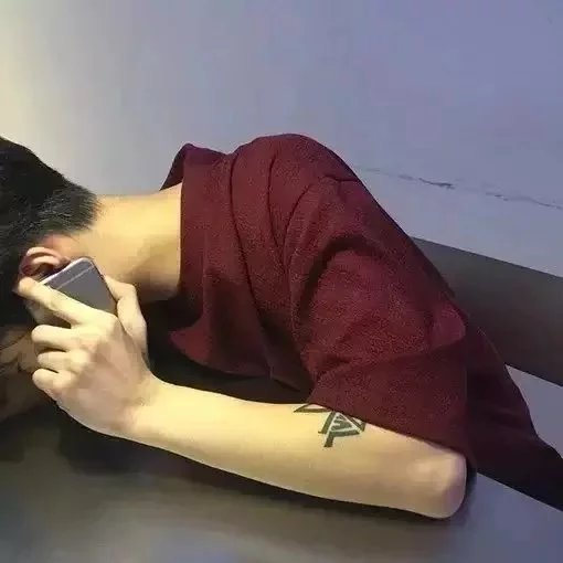 盛烁亮民