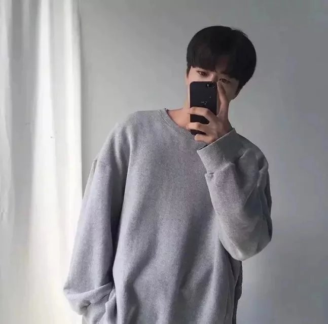 纪楠锦馥