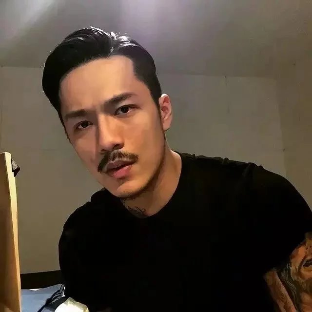 轩辕爽柔香